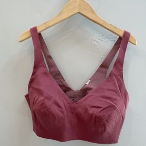 Lululemon Unique Sports/Lifestyle Bra | Seamless
